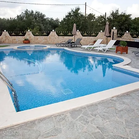 Diwani Luxury Villas Апартаменты