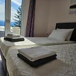 Diwani Luxury Villas Lägenhet Lixouri