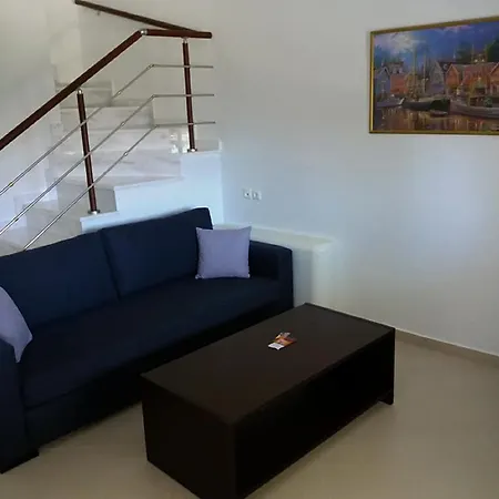 Diwani Luxury Apartman *