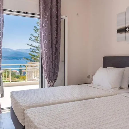 Diwani Luxury Villas *