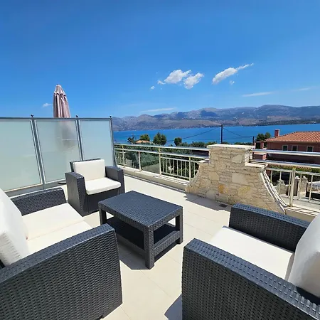 Diwani Luxury Villas Lägenhet Lixouri