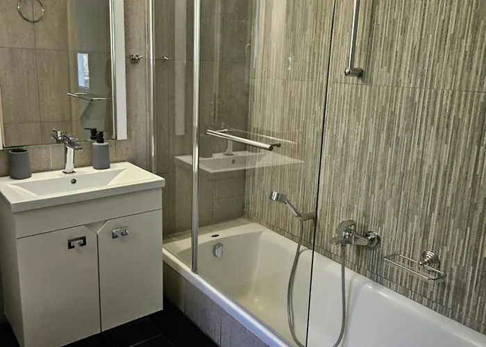 Diwani Luxury Apartment
