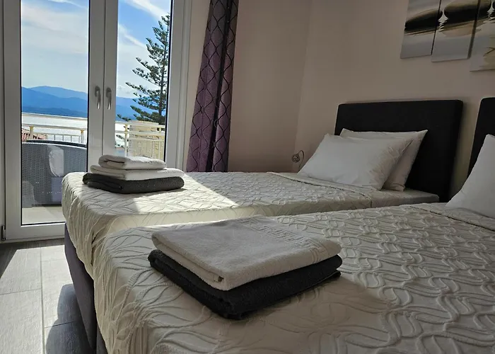 Diwani Luxury Apartment Lixouri